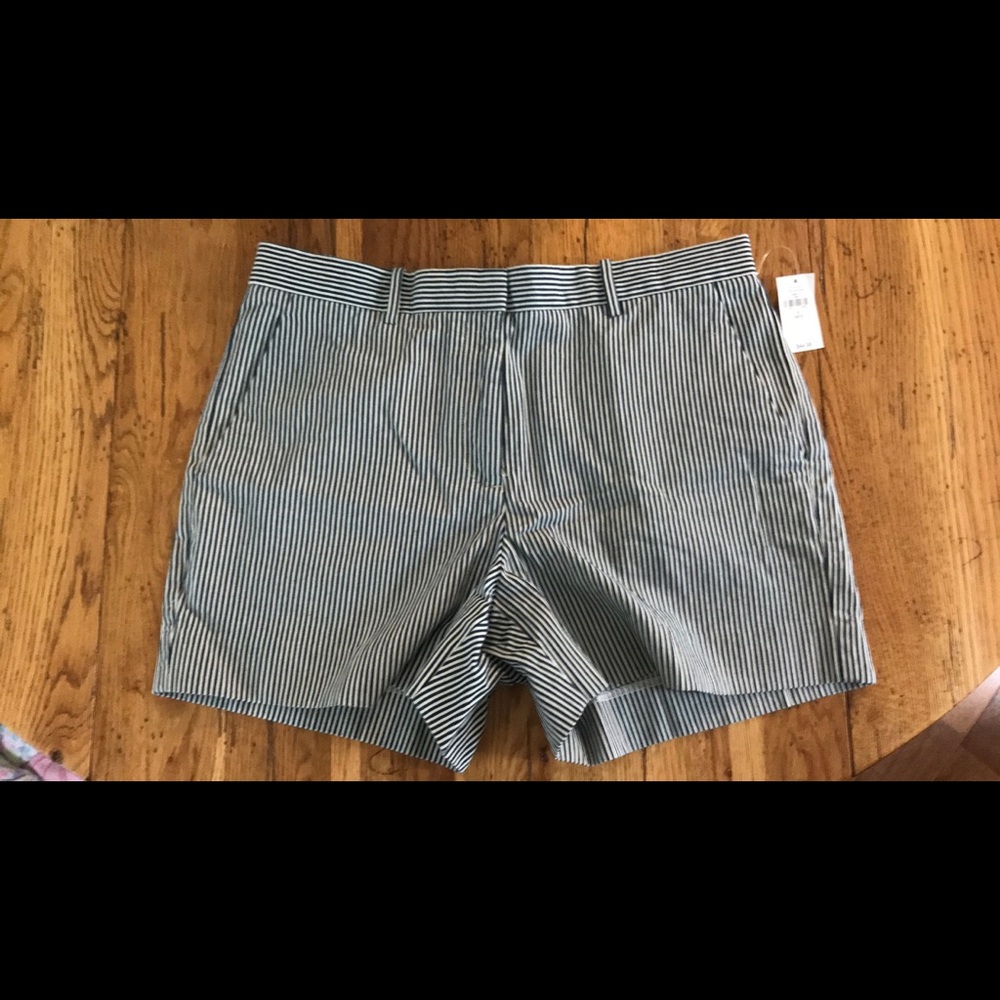 Gap Tailored Shorts - brand new